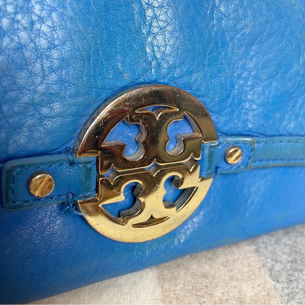 Tory Burch "Amanda" Wallet/wristlet Bright Blue Pebble Leather - Picture 11 of 11